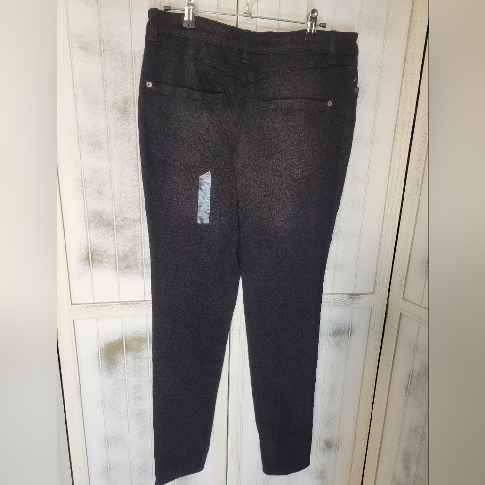 NWT INC Denim High Rise Skinny Printed Black Distressed 14 - Picture 2 of 5